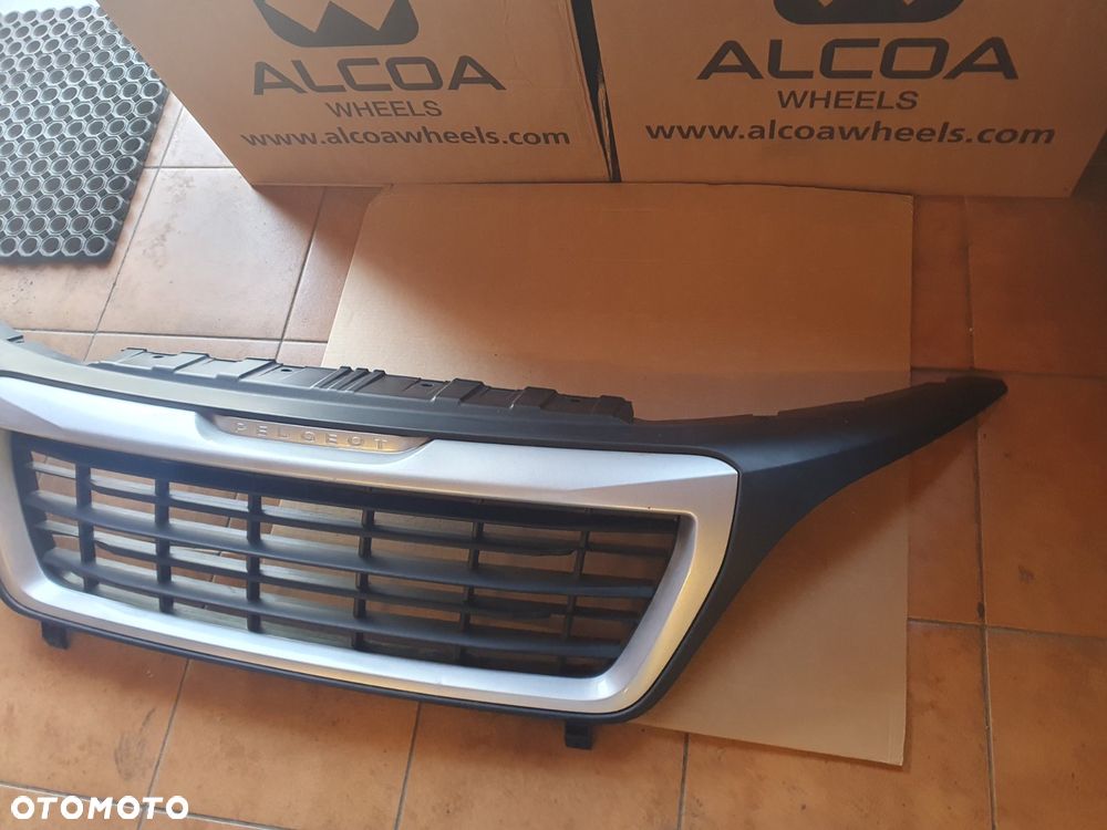 GRILL ATRAPA PEUGEOT BOXER - 3