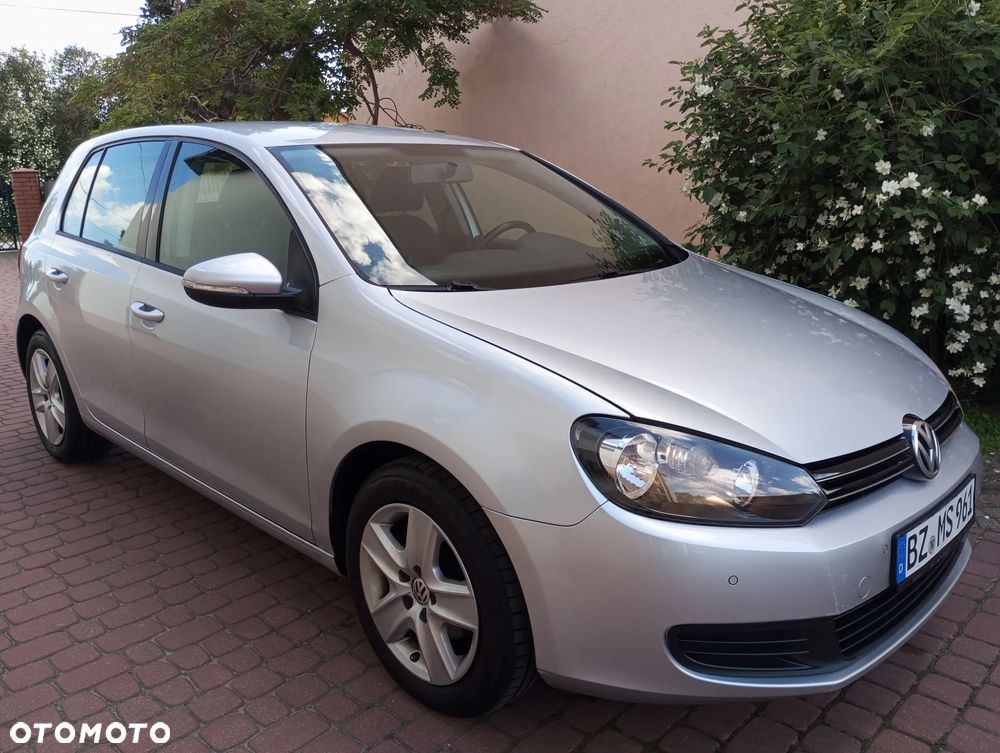 Volkswagen Golf - 10