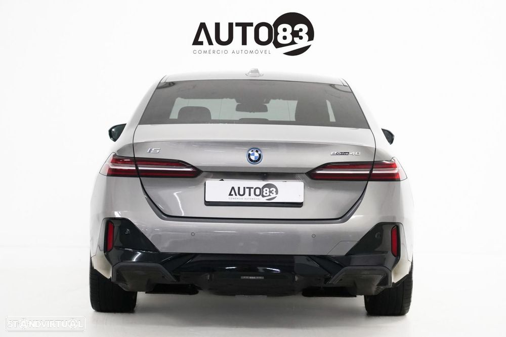 BMW i5 eDrive40 Pack Desportivo M - 5