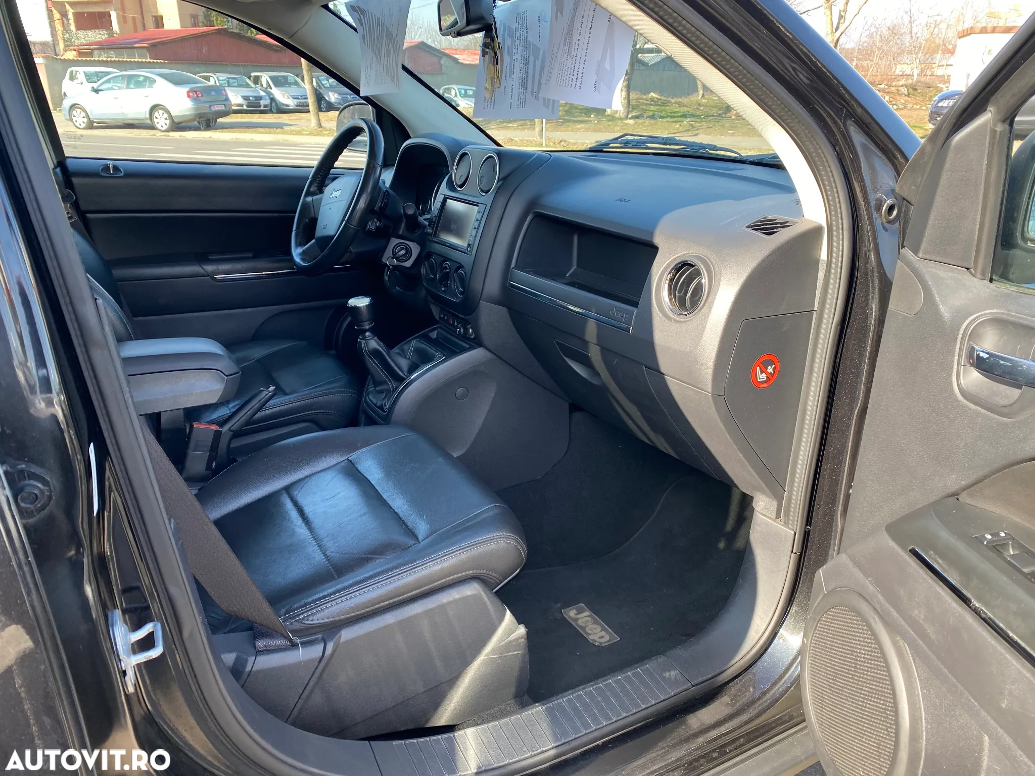 Jeep Compass - 8