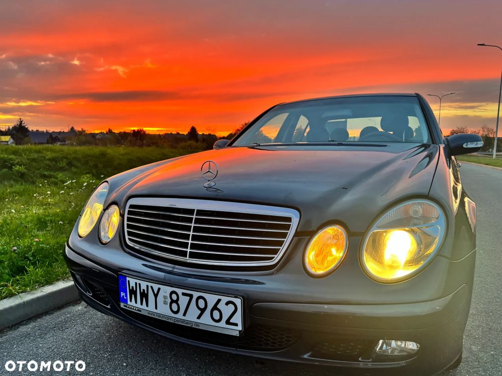 Mercedes-Benz Klasa E - 7