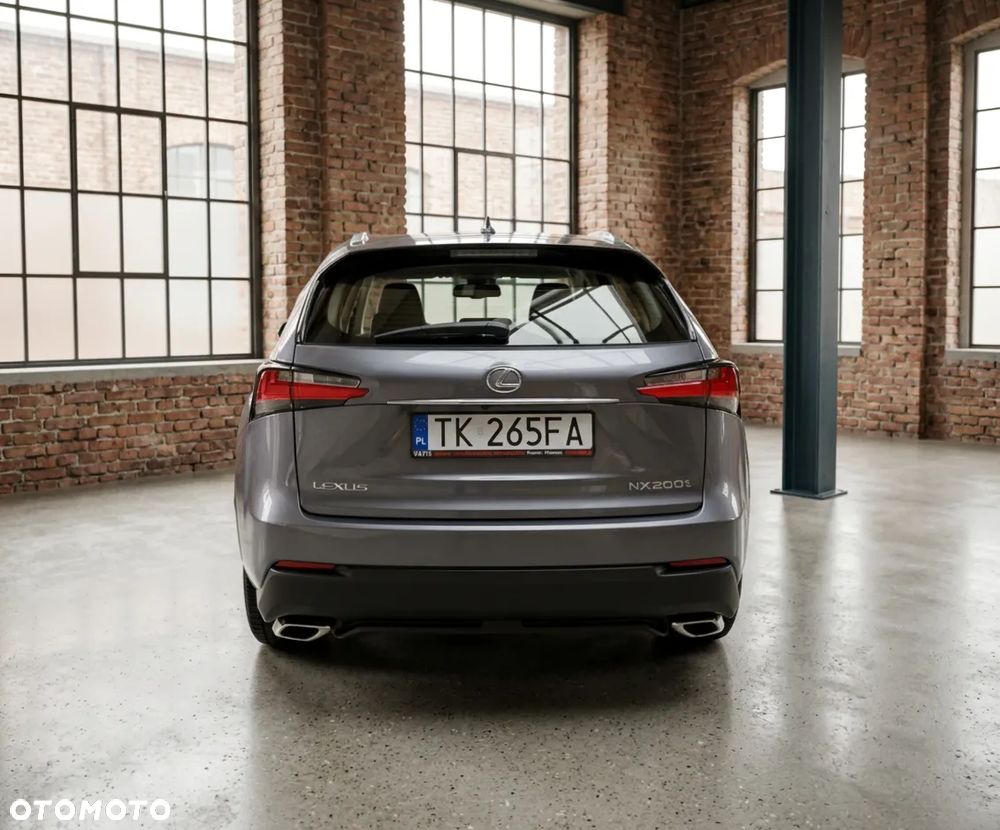 Lexus NX 200t Comfort AWD - 7
