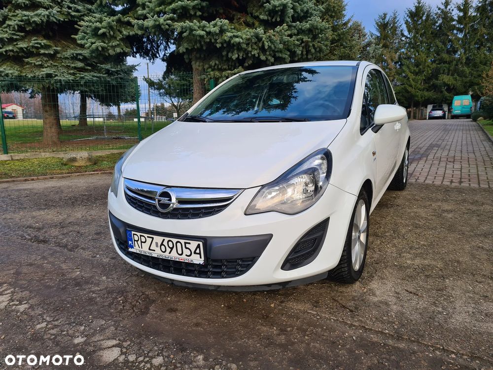 Opel Corsa 1.4 16V Edition - 1