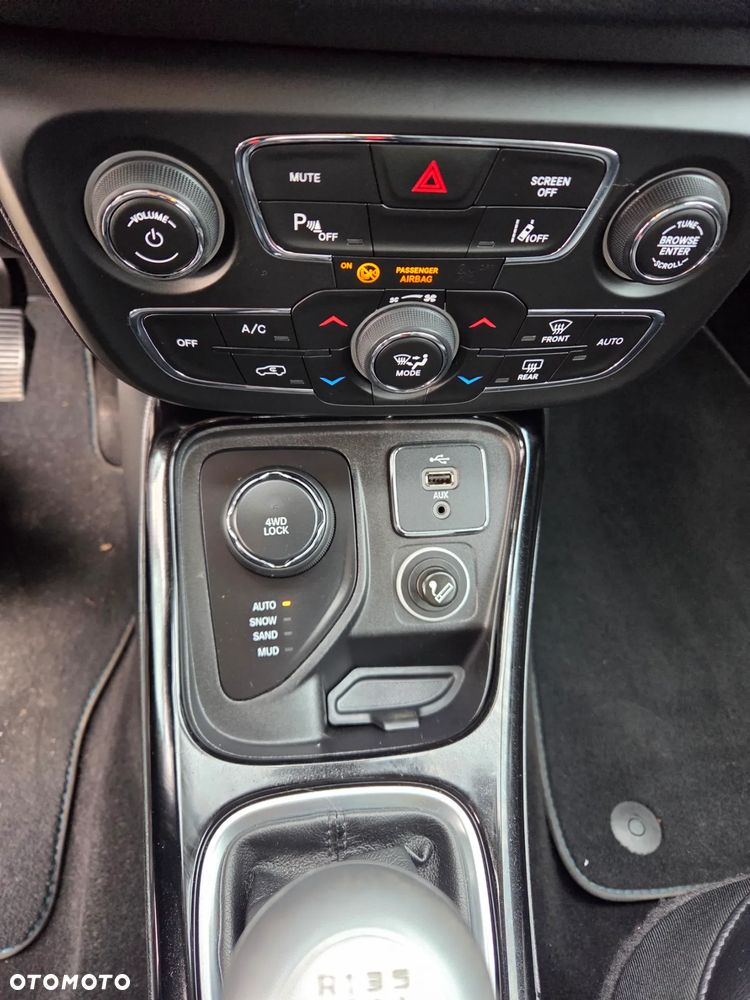 Jeep Compass 2.0 MJD Limited 4WD S&S - 13