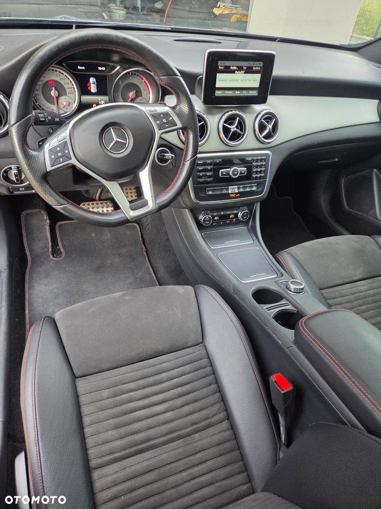 Mercedes-Benz GLA 220 CDI 4-Matic - 8