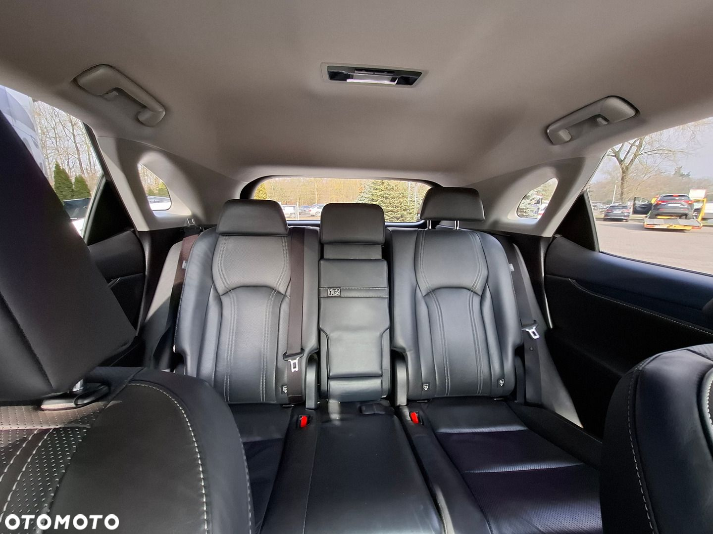Lexus RX - 30