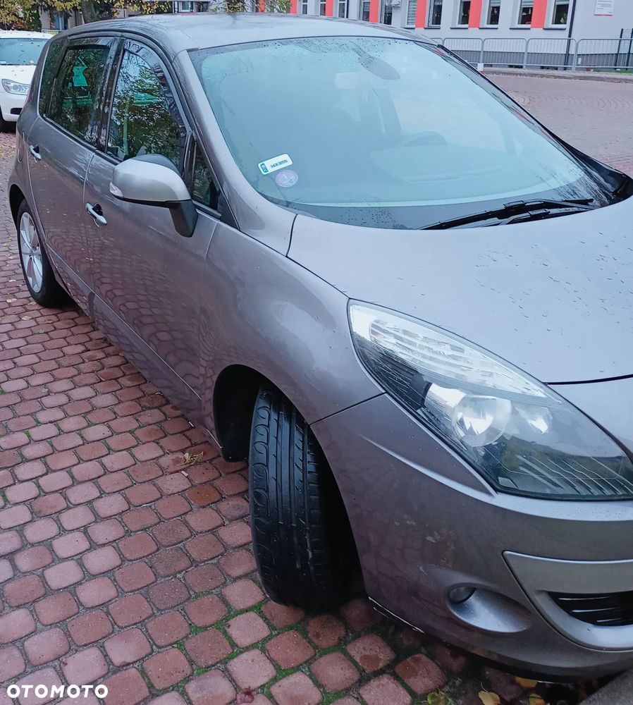 Renault Scenic - 6