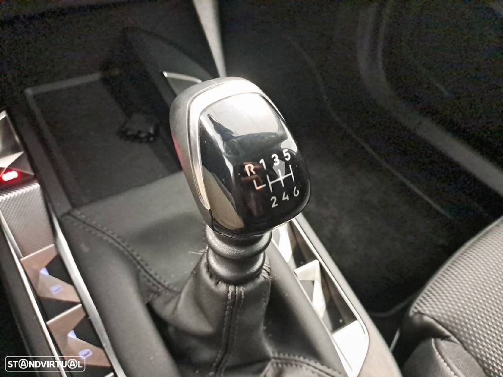 DS DS3 1.2 PureTech Bastille - 21