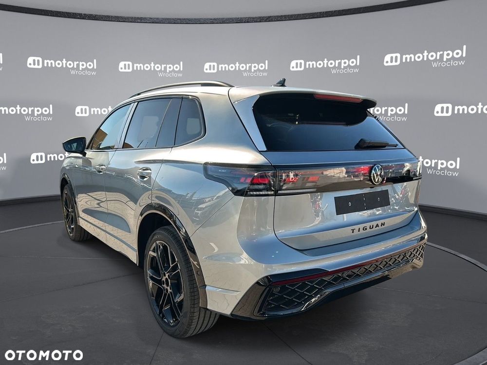 Volkswagen Tiguan - 7