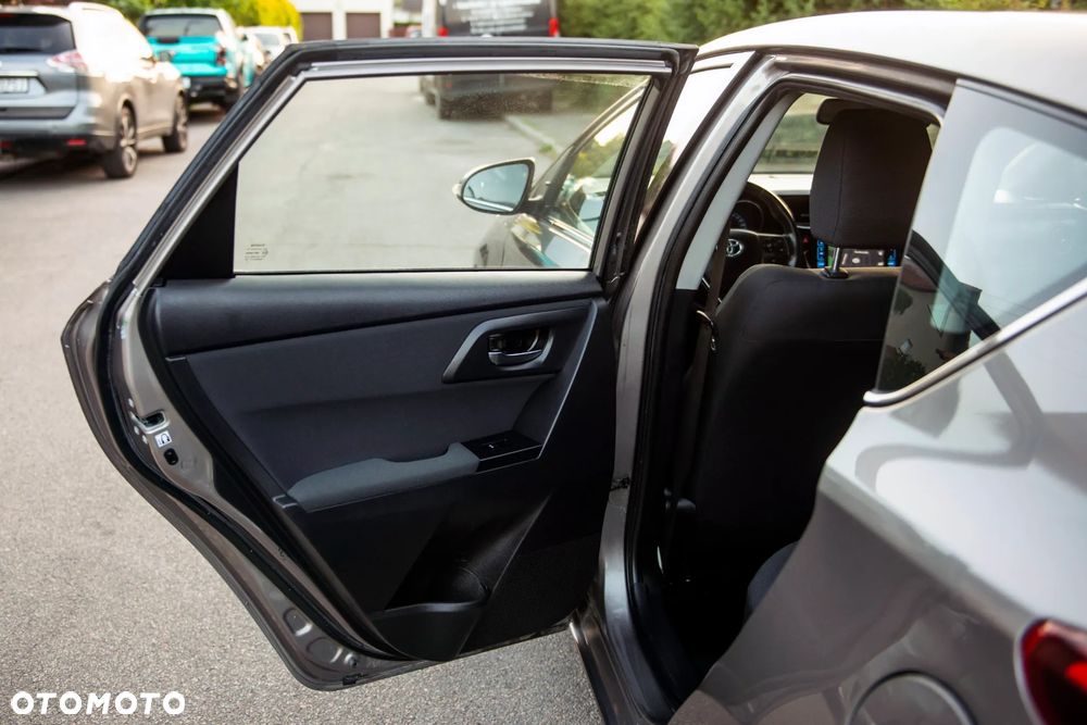Toyota Auris 1.2 Turbo Comfort - 27