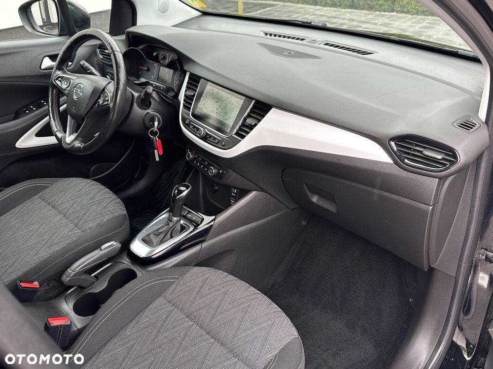 Opel Crossland X - 17