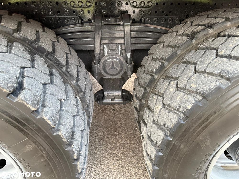 Mercedes-Benz Arocs 4148 8x4 - 27