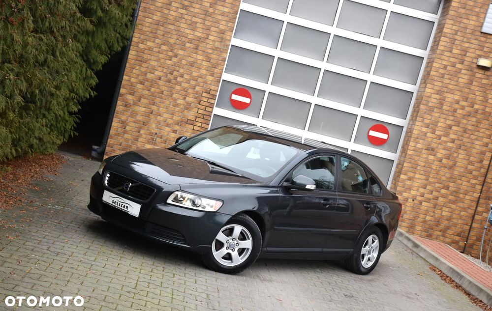 Volvo S40 - 1