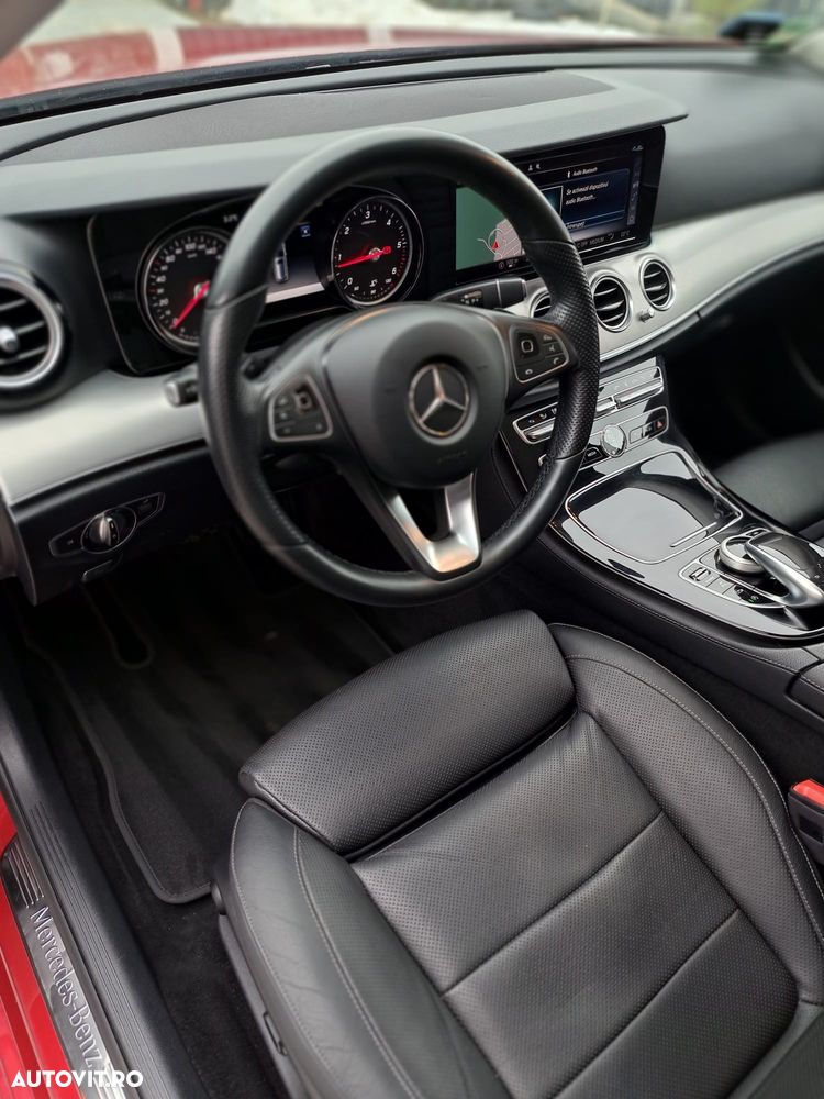 Mercedes-Benz E - 13
