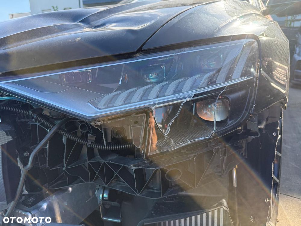 Audi Q8 55 TFSIe quattro tiptronic competition plus - 6