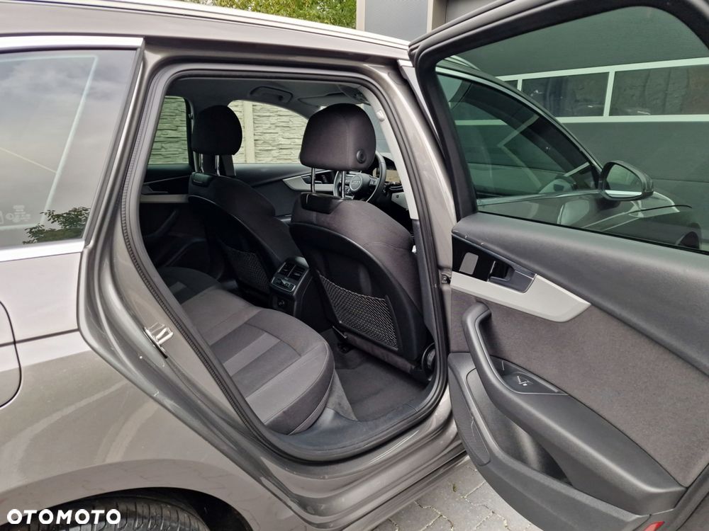 Audi A4 Avant 35 TFSI S tronic - 24