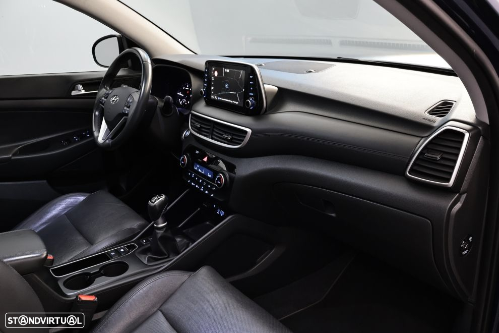 Hyundai Tucson 1.6 CRDi Premium +P.Pe+P.Style Plus - 23