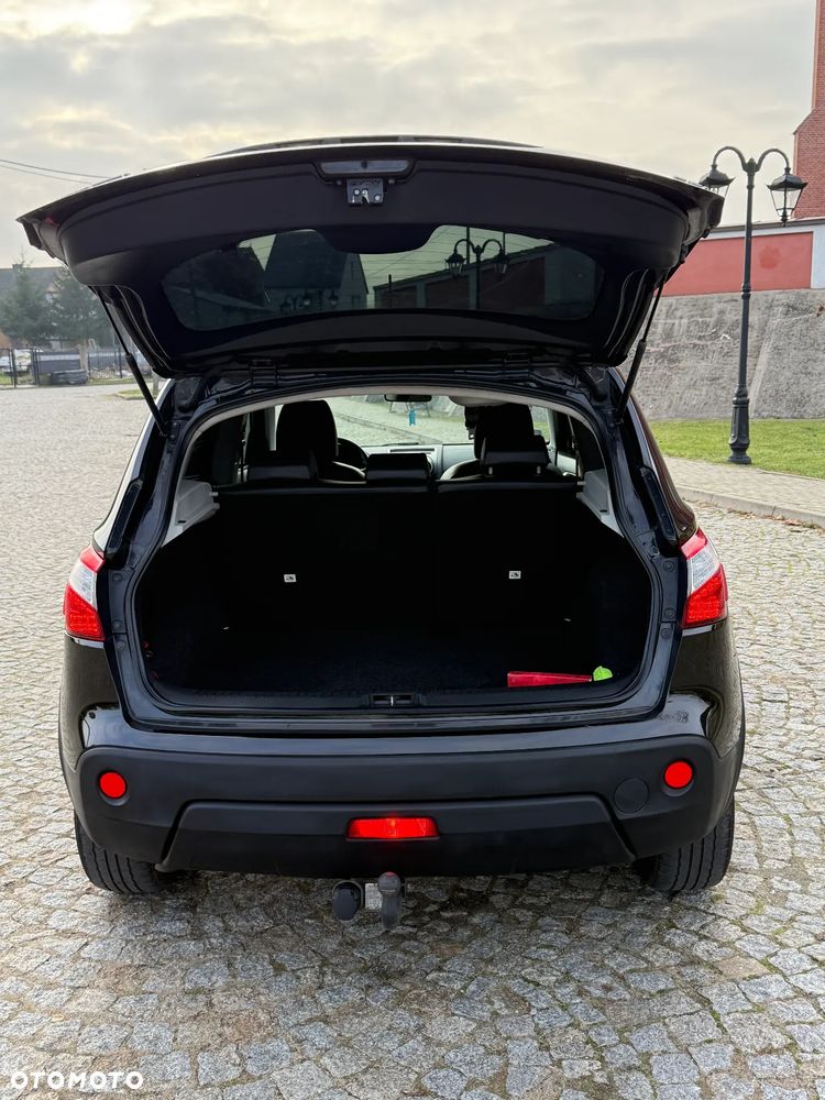 Nissan Qashqai 2.0 dCi 4x4 Tekna Premium - 21