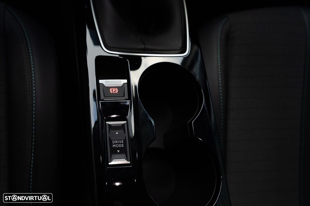 Peugeot 2008 1.5 BlueHDi Allure - 25