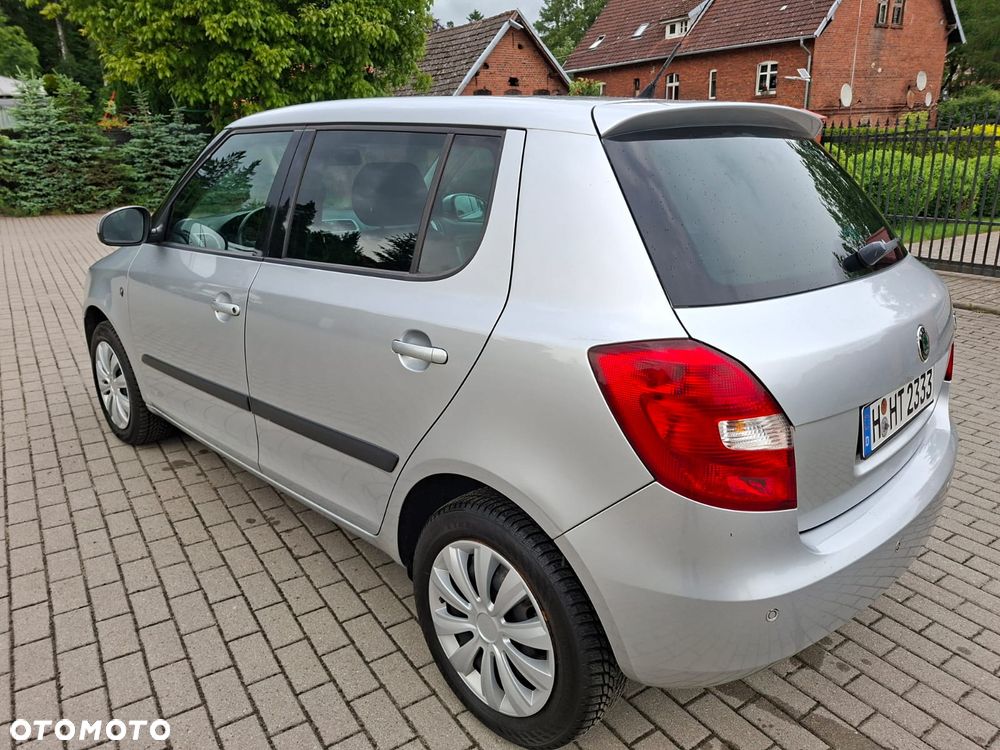 Skoda Fabia - 10