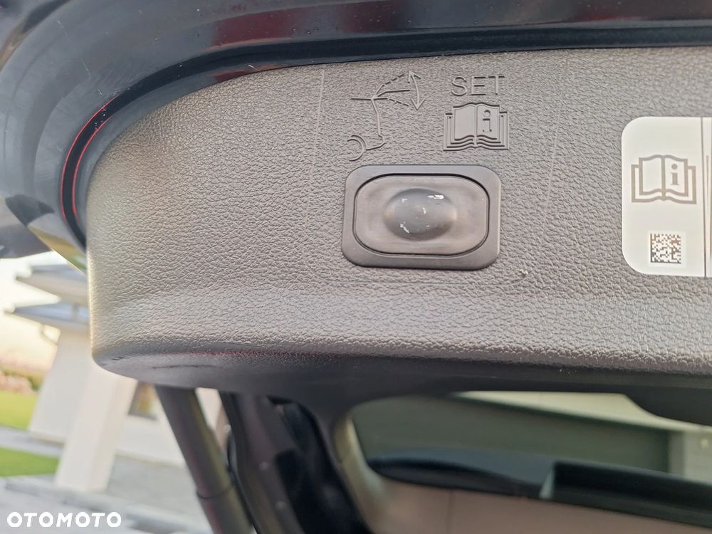 Ford Kuga 2.0 TDCi 4x4 ST-Line - 21