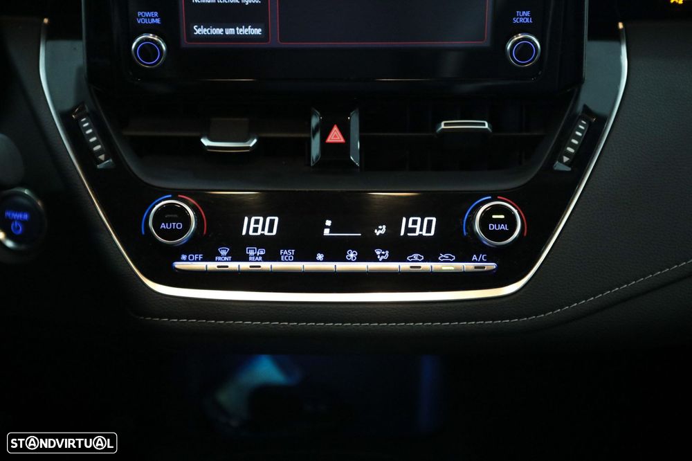 Toyota Corolla 2.0 Hybrid GR-Sport - 25