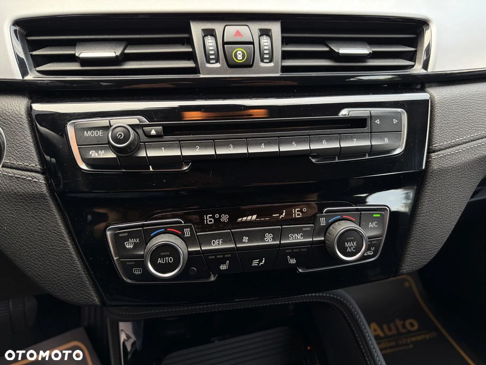 BMW X2 sDrive20i Advantage Plus - 29