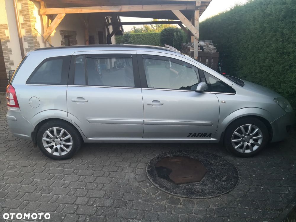 Opel Zafira 1.8 Enjoy - 13