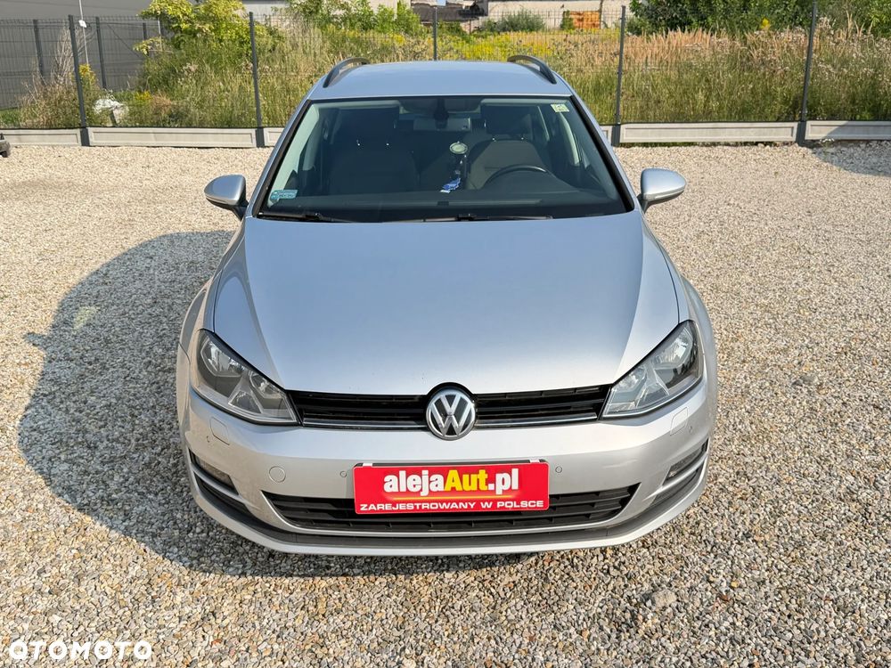 Volkswagen Golf 1.4 TSI BMT Comfortline - 11