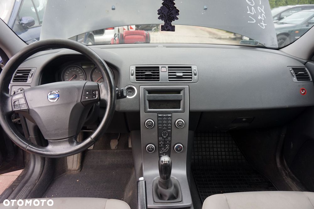 VOLVO V50 LIFT KOMBI 2007 452-46 1.6 D D4164T 109KM MTX75 CZARNY na części - 10