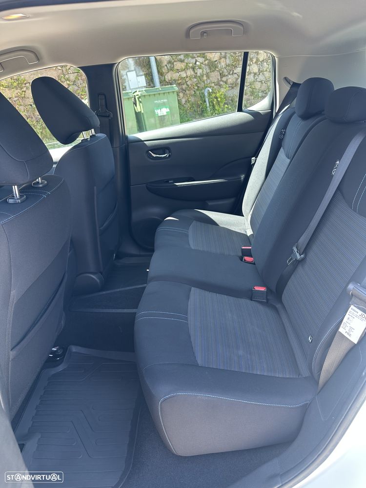 Nissan Leaf Acenta - 12