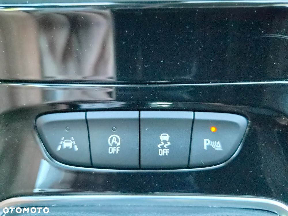 Opel Astra 1.4 Turbo Innovation - 21