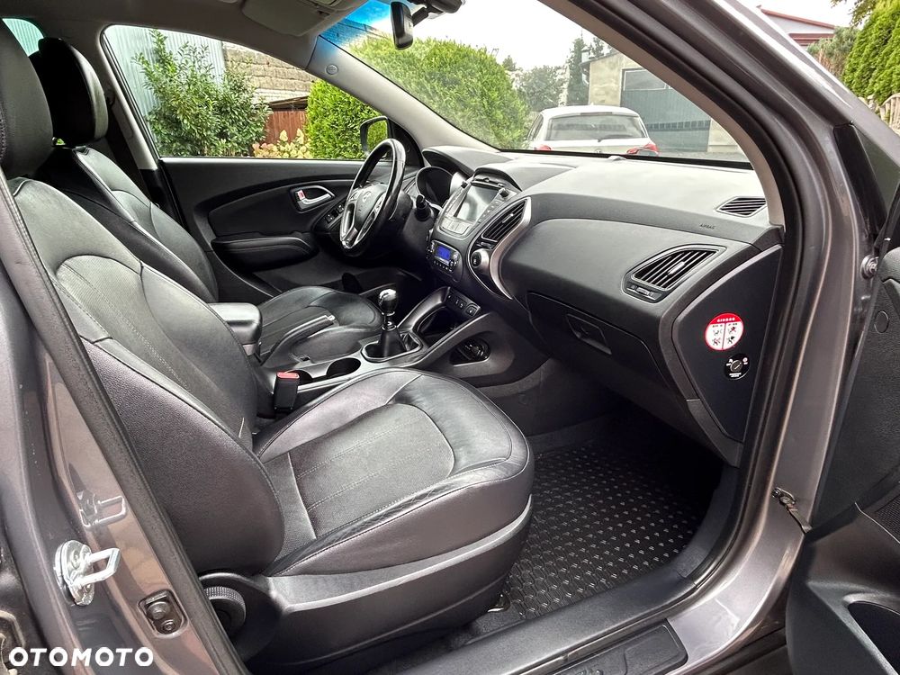 Hyundai ix35 - 12