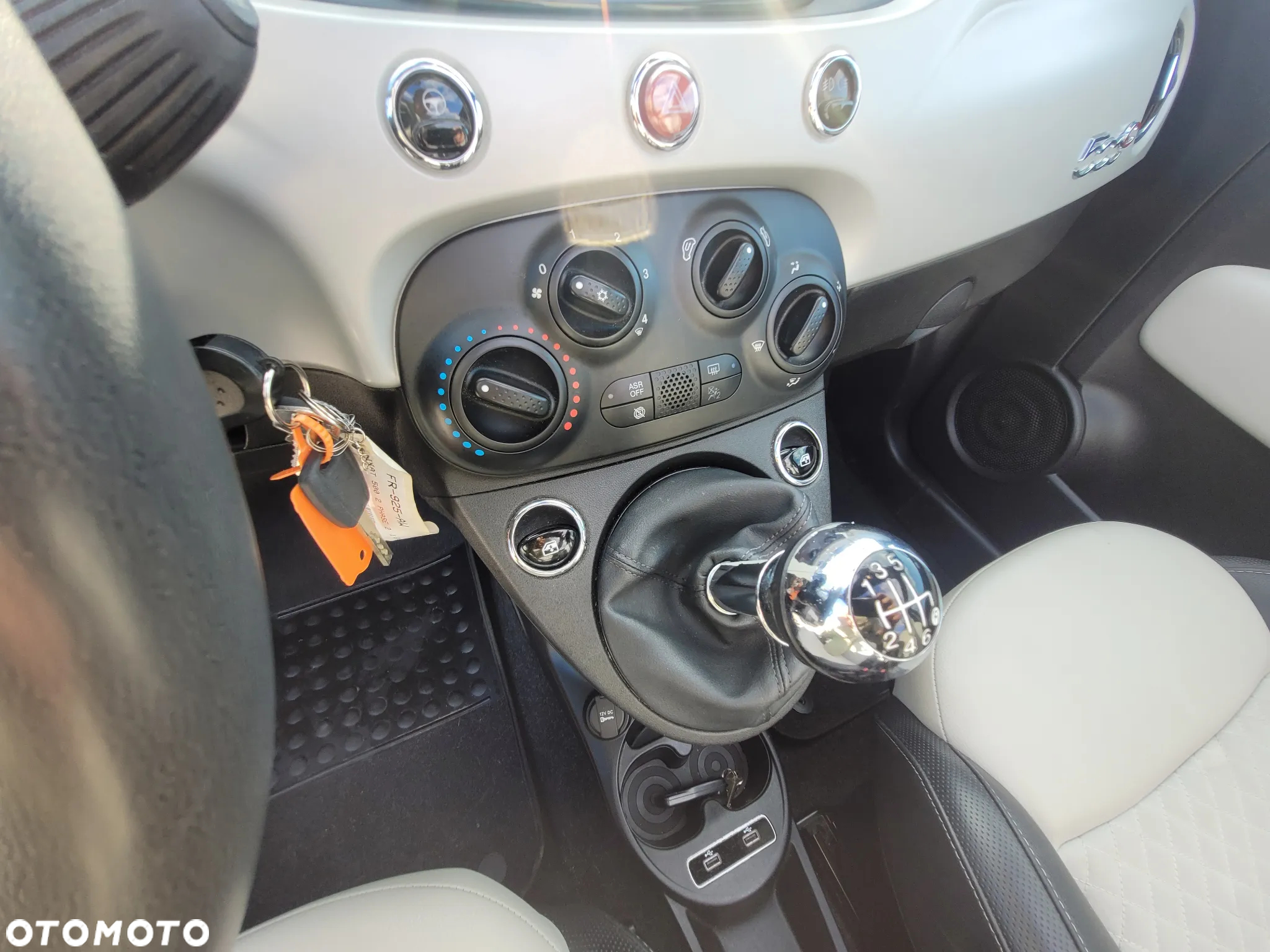 Fiat 500 1.0 Hybrid Lounge - 26