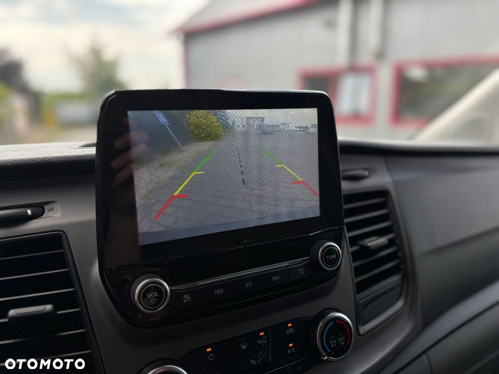 Ford Transit Custom L2H2 Automat Klima Xenon Navi Kamera G.Fotele,Szyba Serwis I właściciel - 17