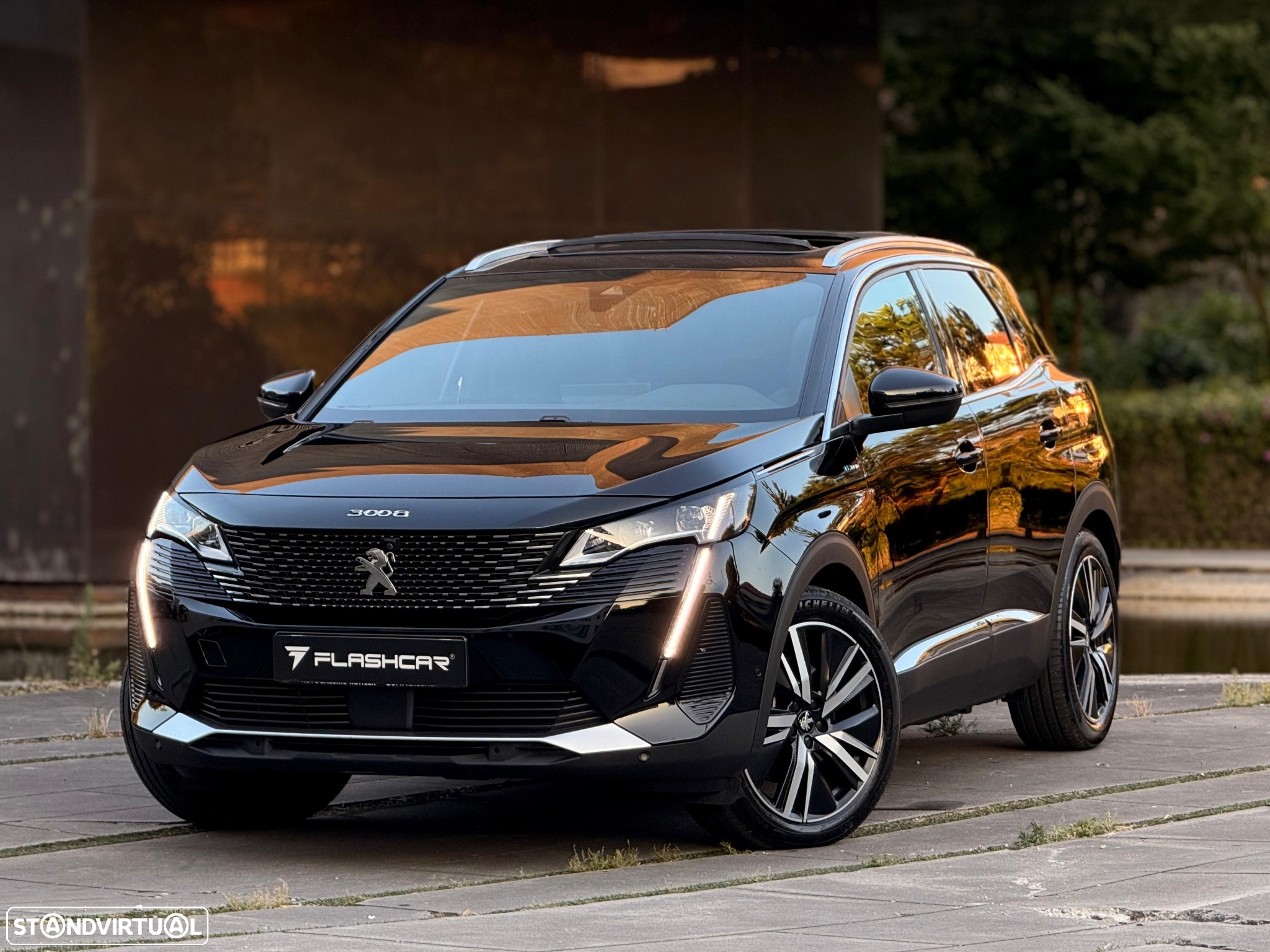 Peugeot 3008 1.6 Hybrid GT Pack e-EAT8 - 42