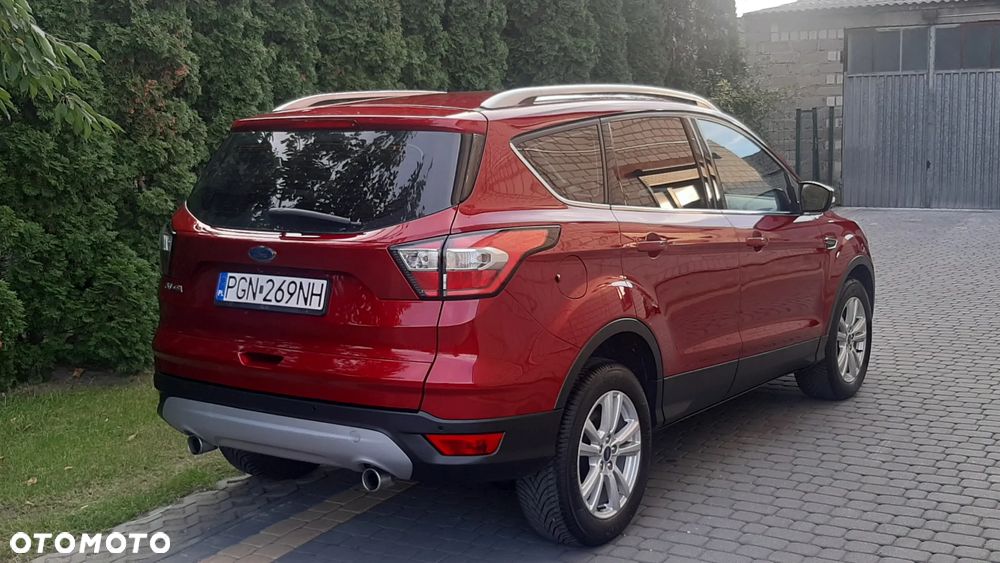 Ford Kuga 2.0 TDCi 4x2 Titanium - 6