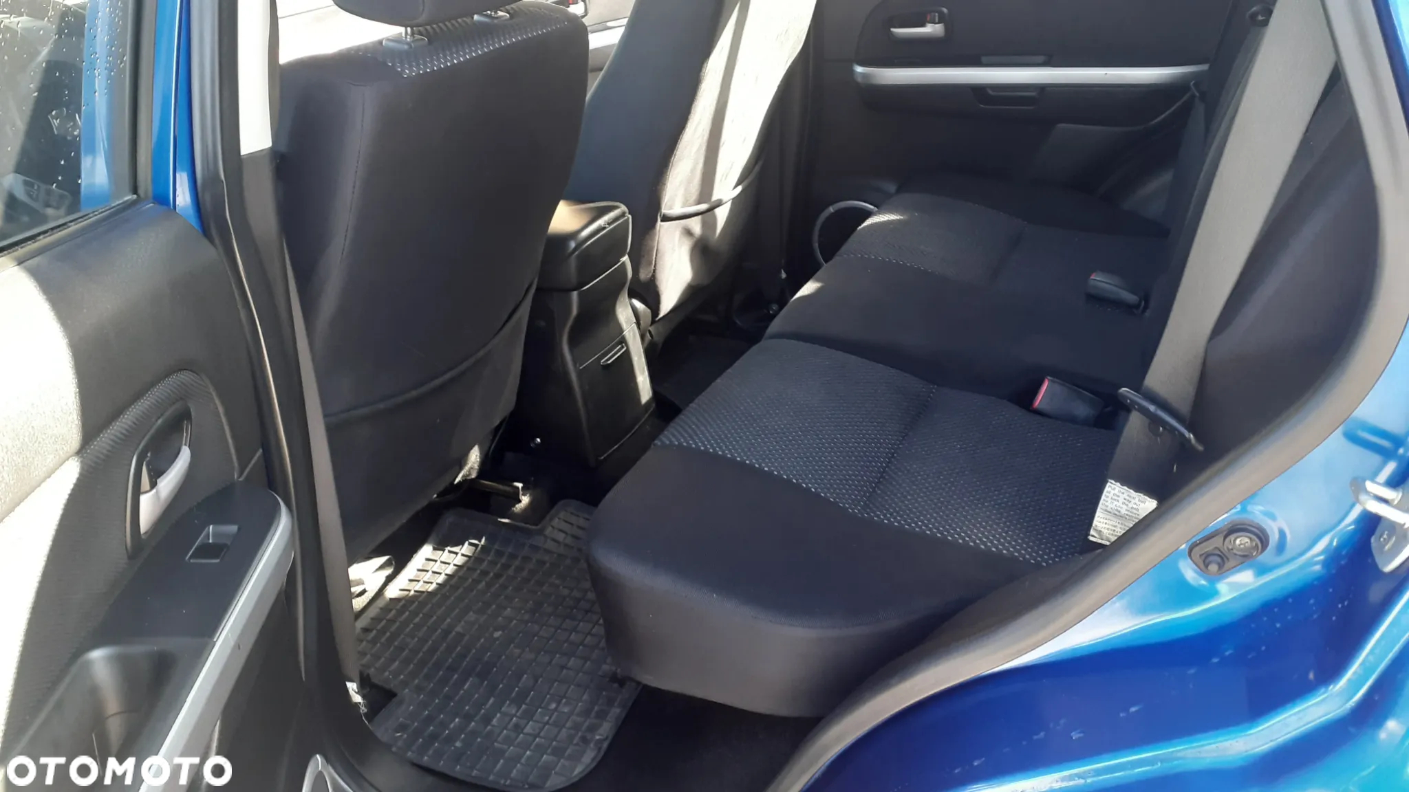 Suzuki Grand Vitara 2.0 - 5