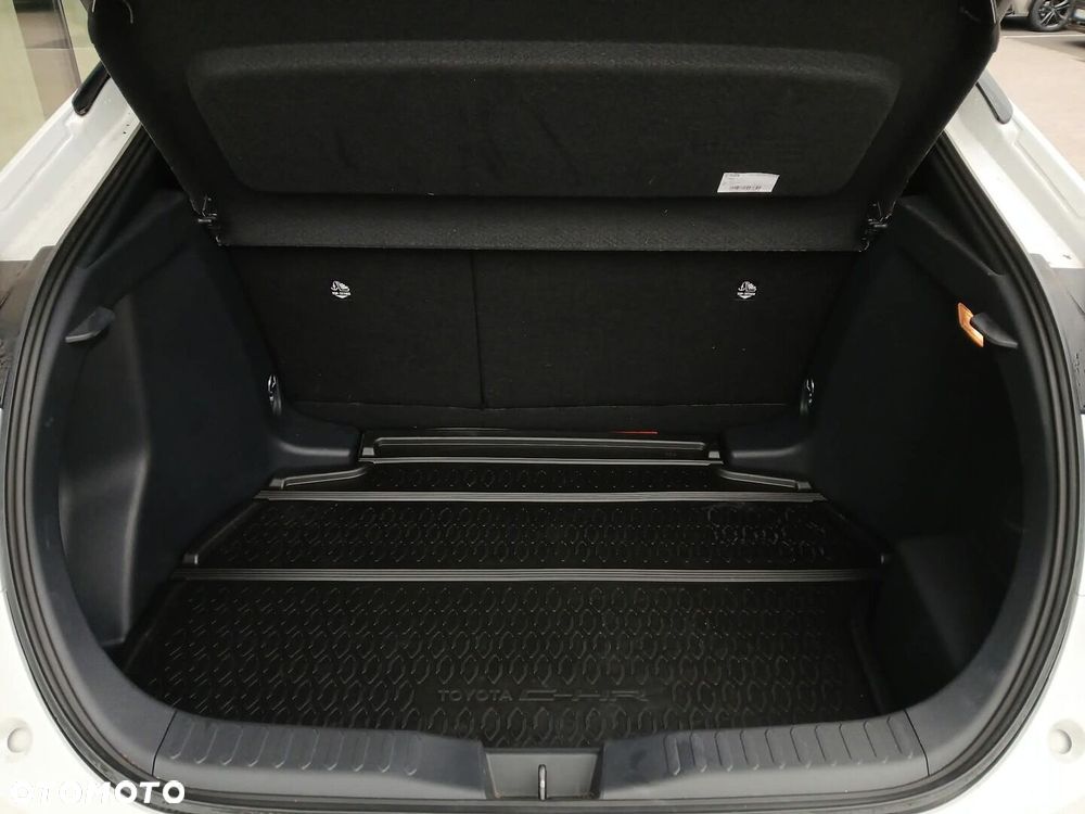 Toyota C-HR 2.0 Hybrid Dynamic Force Executive - 38