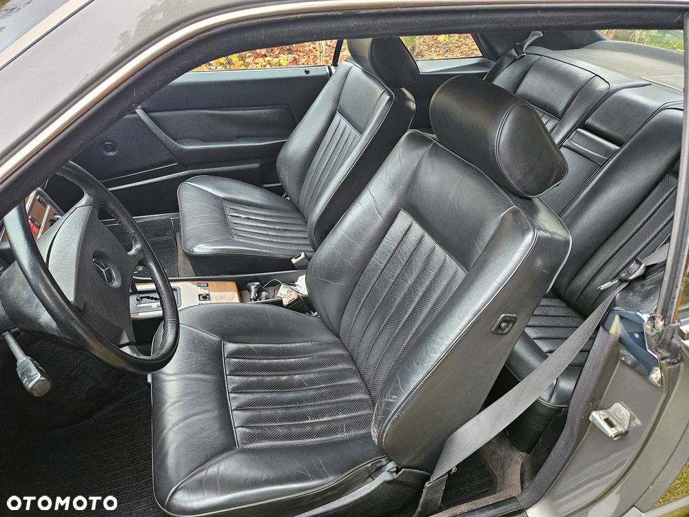 Mercedes-Benz W124 (1984-1993) - 10