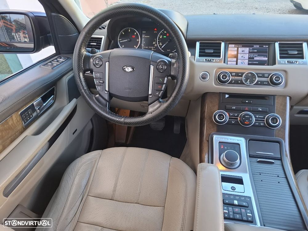 Land Rover Range Rover Sport 3.0 TDV6 HSE - 8