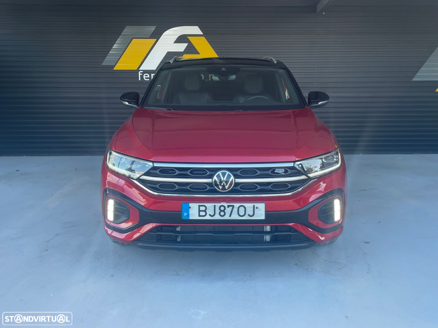 VW T-Roc 1.5 TSI R-Line DSG - 6