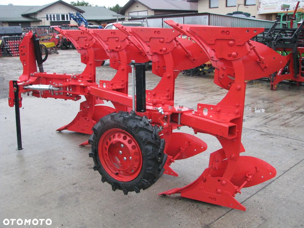 Akpil Pług obrotowy KM-180HP, KM-80R, Mix-Due, KM-80, Euro-Masz PO-4, POM4,  Bomet U-064/1, Pług jednobelkowy Akpil Mix-40, Wirax U018, Euro-Masz PJ4, PJR-4, PJM-4, Pług zagonowy - ramowy Akpil CZH350, CZH400, Euro-Masz Atlas PZ-3, PZ4 - 26