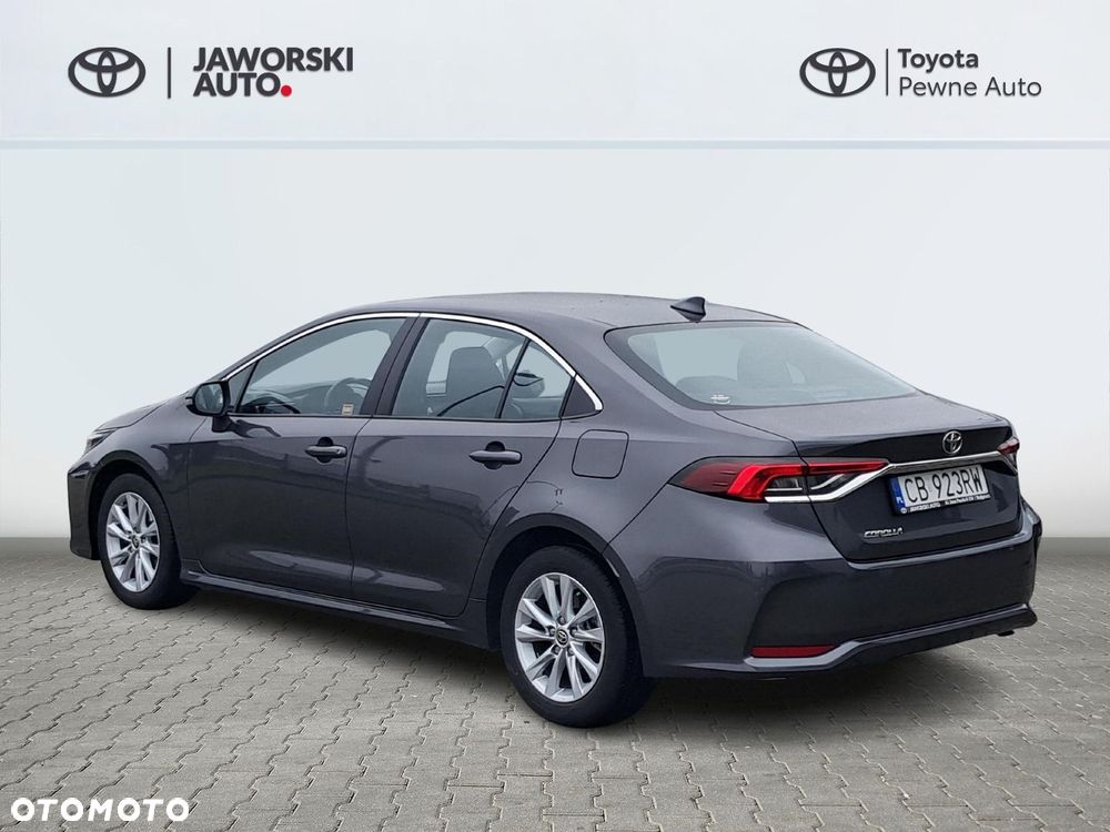 Toyota Corolla - 5