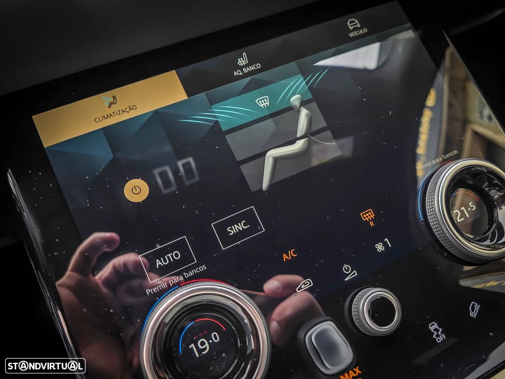 Land Rover Range Rover Evoque P300e R-Dynamic HSE - 36