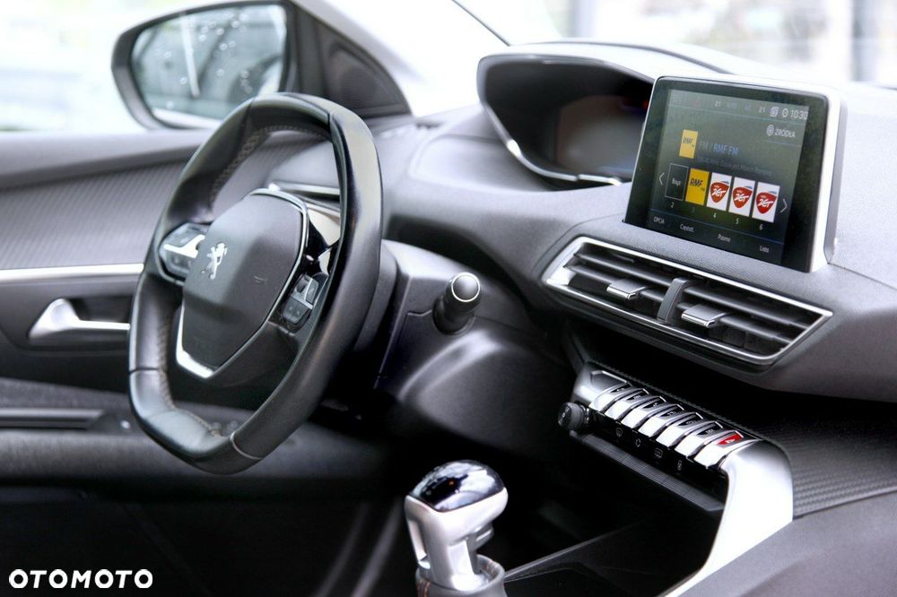 Peugeot 3008 - 12