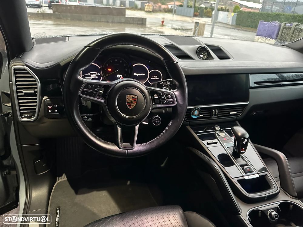 Porsche Cayenne Coupé - 7