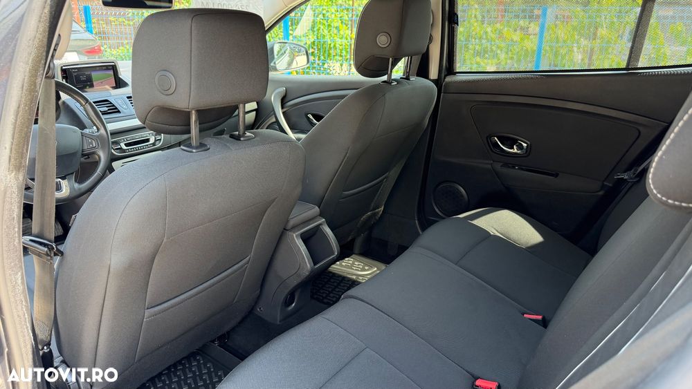 Renault Megane ENERGY dCi 130 INTENS - 11
