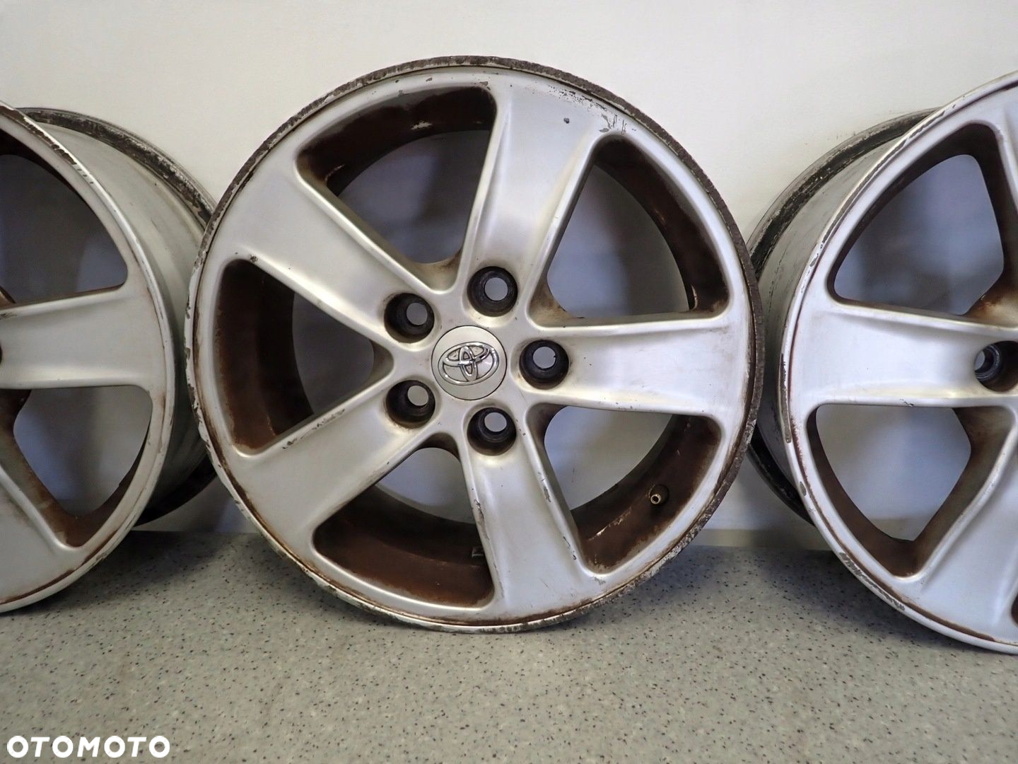 TOYOTA COROLLA VERSO 04-08 FELGI ALUMINIOWE KOMPLET 16"x6.5J 5x114.3 - 4