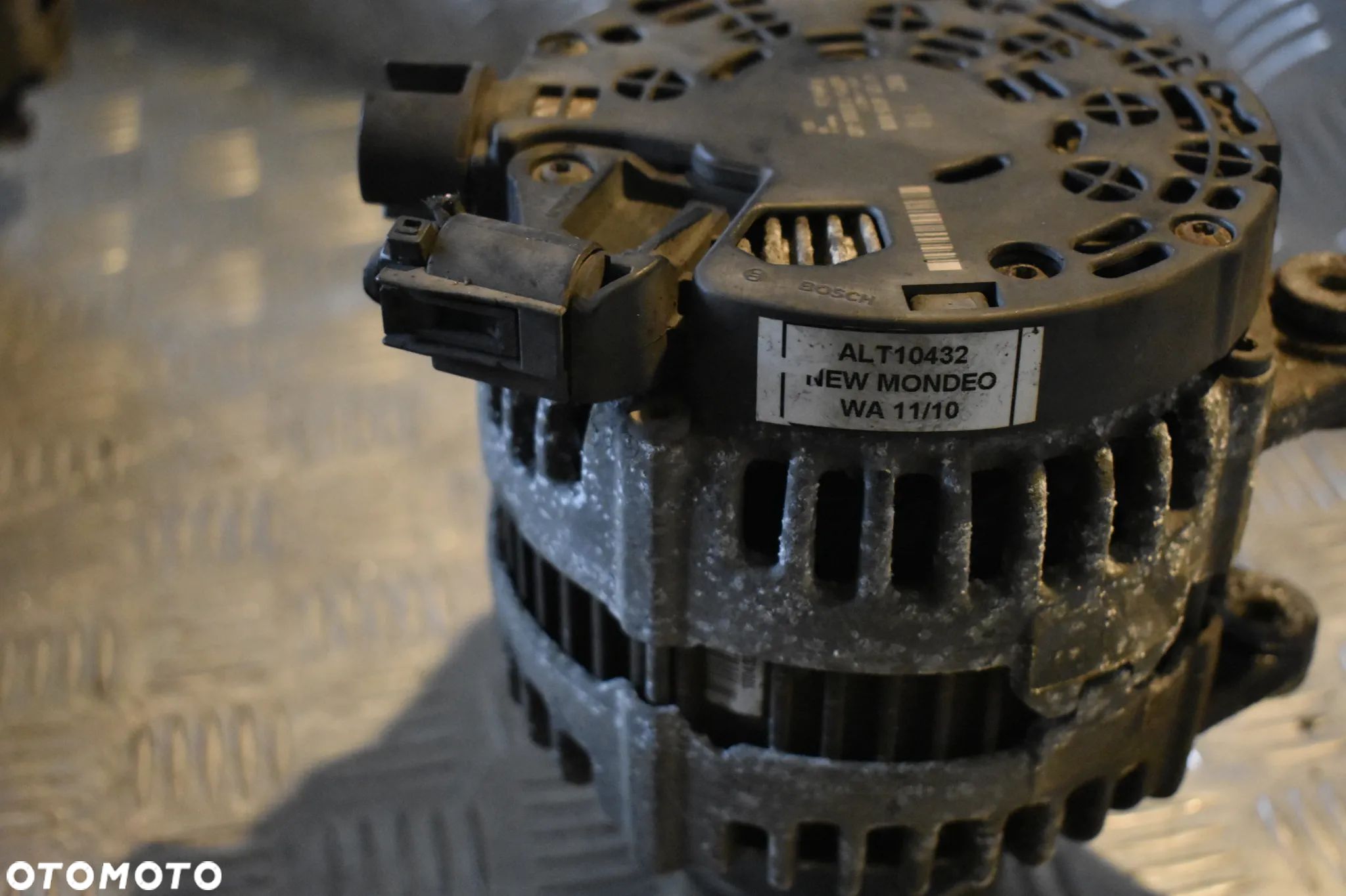 Ford Mondeo MK4 1.8 TDCI ALTERNATOR 0121615008 - 1